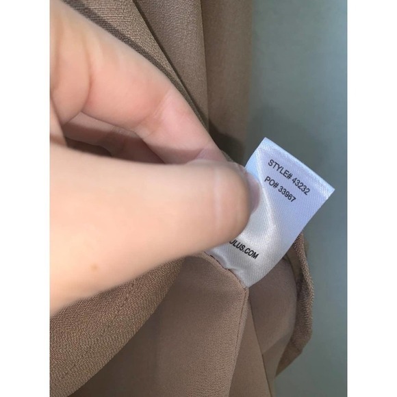 Lulus Beige Shift Dress Size Medium - Picture 6 of 9